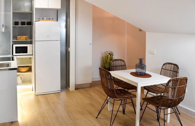 Atico Trinidad 1bedr - Photo 6