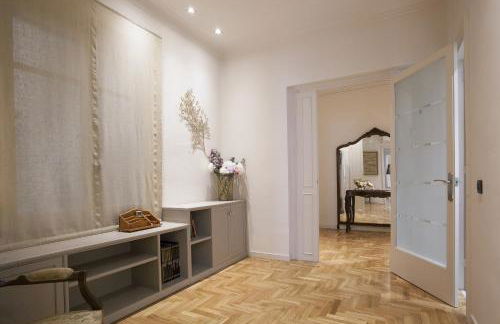 Tendency Sagrada Familia Luxury - Photo 22