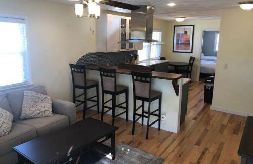 Entire apartment close to downtown - 2 Queen beds - Photo 8