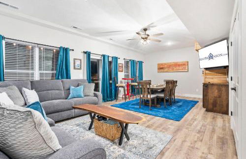 Private Hot Tub, Lake View, 37400 of Free Daily Tickets, Unique Floor Plan! - Foto $