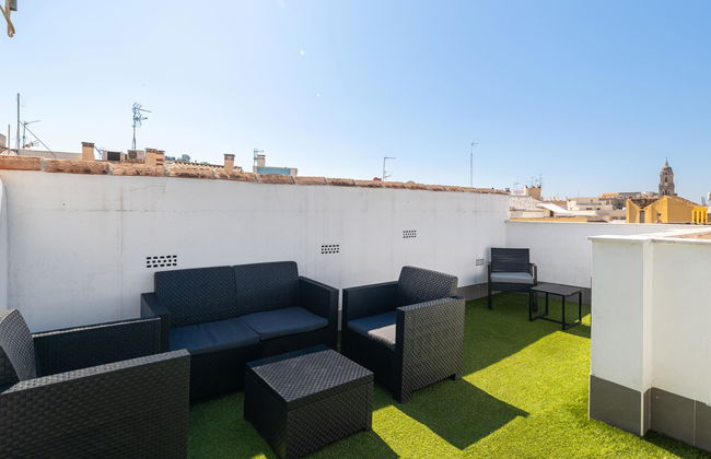 1 bed Superior Holidays2Malaga - Photo 16