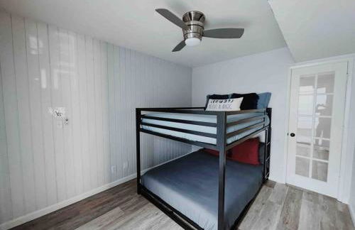 The Downtown Blue Bungalow Escape - Foto 5