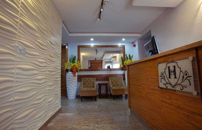 H21 Apartments & Lounge - Photo 2