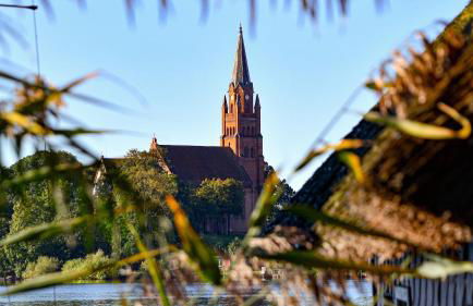 Elegantes & modernes Apartment NeLi mit Terrasse, 100m zum Hafen Röbel Müritz - Foto 34