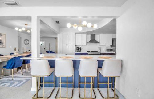 Luxury Vacation Home in Madeira Beach Family and Pet Friendly - Foto 35