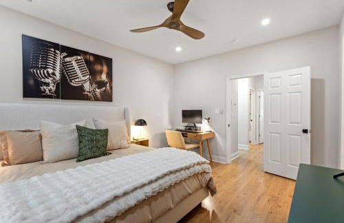 Raleigh Executive 2BR, Newly Furnished, Fenton & N Hills - Foto 25