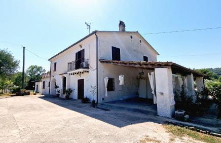 Country Chic Antico Casale - piscina idromassaggio lettini, solarium, cinema experience, wifi, parcheggio - Foto 31