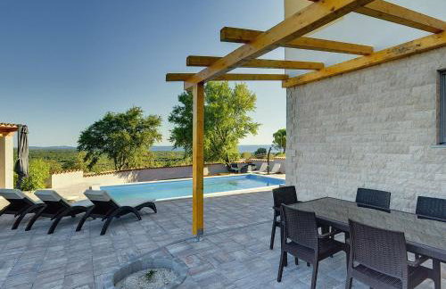 Villa in Peroj With Pool Near Barbariga Beach - Photo 43