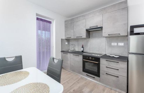 Villa Buroli with Pool, Sauna and Jacuzzi - Foto 21