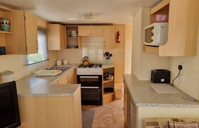 Beautiful 2-bed Caravan in Abergele Town - Foto 1