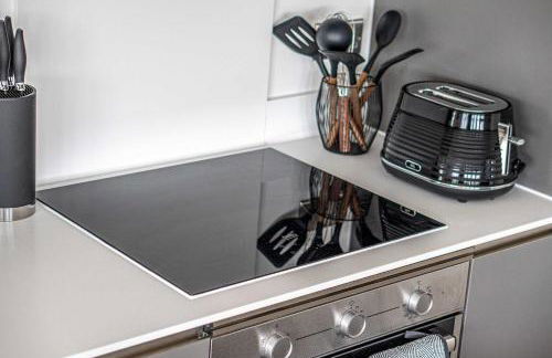 Luxury 2BR Penthouse-1, Private Terrace, City Center, Free Parking - Foto 41