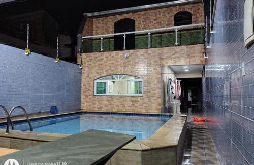Casa em Itanhaém com piscina - Foto 1