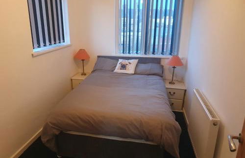 The hawthorns large detached 3 bedroom family home - Photo 32