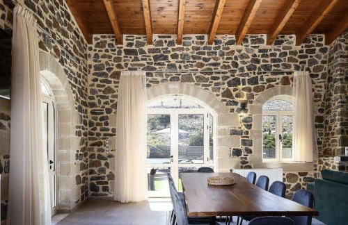 Villa Pasiphae - With Private Heated Pool - Photo 62