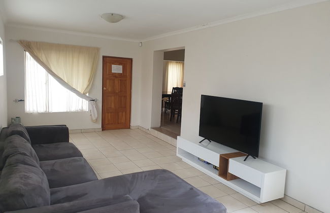 Semeni Asante Apartment - Foto 10