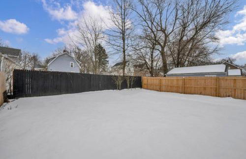 Modern Stylish Urban Haven 4 Bedroom 2 Bath - Dog Friendly - Foto 53