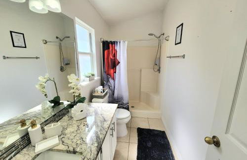 Home Close to Disney Parks/Amazing Private Pool - Photo 50