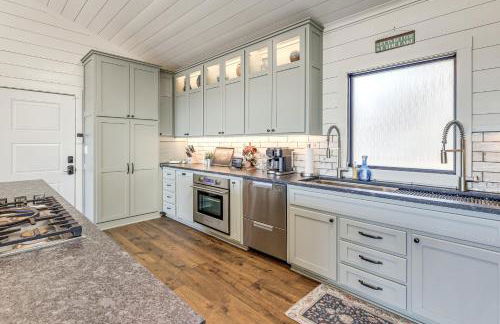 Scenic Overlook - Luxe Greers Ferry Hideaway! - Foto 8