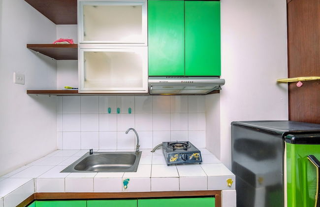 Relaxing Studio Apartment At Margonda Residence 2 Near Ui - Foto 8