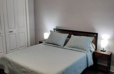 Villa White Rock in Tampa - Photo 9