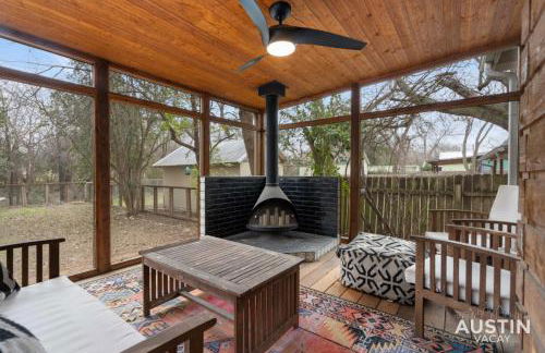 Elegant Escape Gourmet Kitchen and Outdoor Living - Foto 13