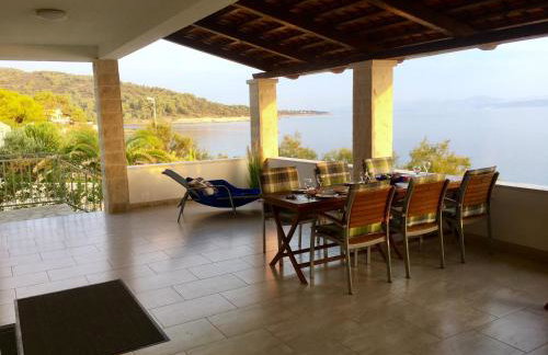 Schönes Ferienhaus direkt am Meer - Foto 1