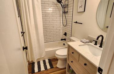 Fairview Terrace-Brand New 3BDRM, Central Location - Foto 47