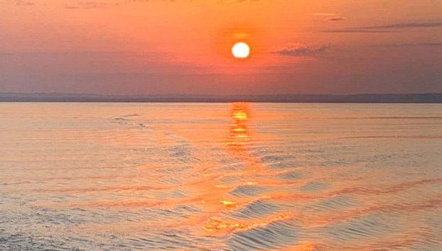 Atardecer en el río Amazonas