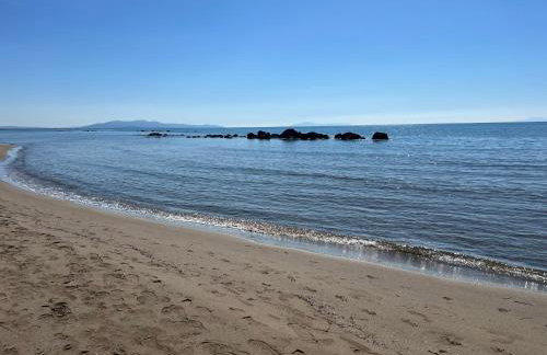 Un passo dal Mare - 50m from the Sea, with Garden, AC & WiFi - Foto 38