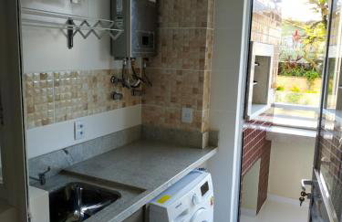 Apê novo Canasvieiras, 2 garagens, excelente localização - Foto 31