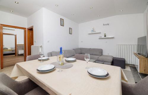 Apartments By the sea in Lopar - Photo 47