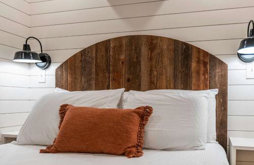 Stunning 2-Story Container Home with Rooftop Terrace - Foto 18