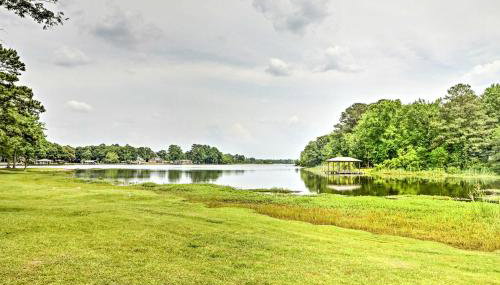 Home on Jordan Lake with Shared Dock and Boat Slip! - Foto 3