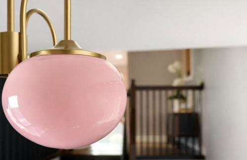 Private Oasis with Spacious Backyard - Foto 45