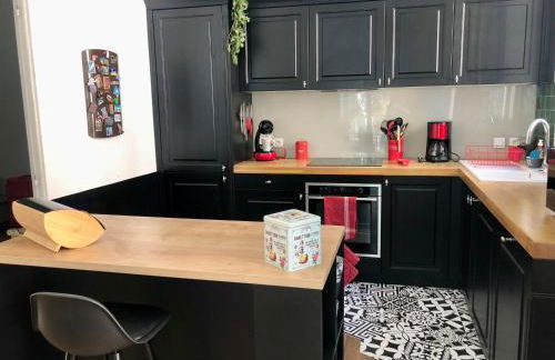 Maison de Maître avec grande terrasse au Centre-Ville - Foto 29