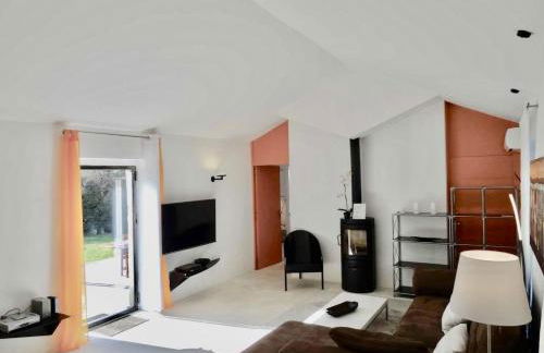 Les Cerisiers maison bertuli climatisé, Piscine chauffée, lit King size, classé 5 étoiles - Foto 38