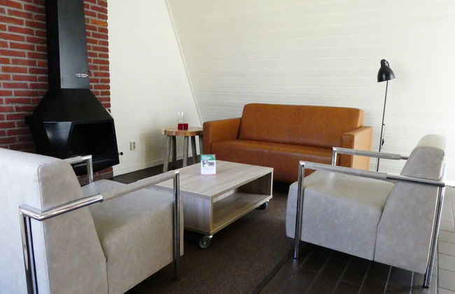 Chalet Near Trails & Forest - Photo 4