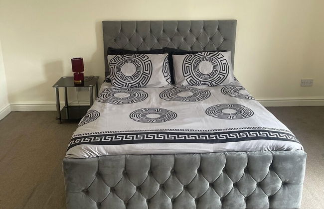 2-bed Apartment - Sleeps 4 - Street Parking - Wifi - Foto 5