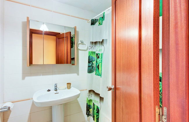 Romantic Apartment With View - Photo 18