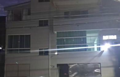 Apartamento 2 quartos 2 km da praia espaçoso - Foto 1