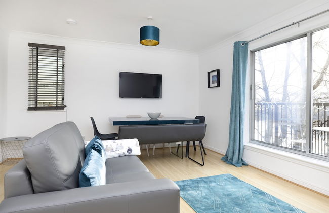 JOIVY Bright 3-Bed Flat Overlooking The Clyde - Foto 18