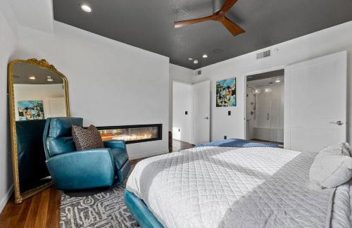 Iowa River Landing steps to Xtream Arena & Coralville Convention Center - Foto 21