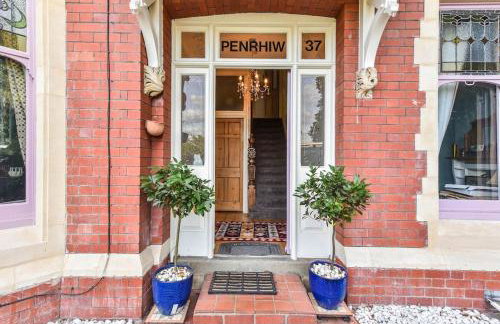 Traditional 3-Bed Property in Pontcanna with Parking - Foto 10