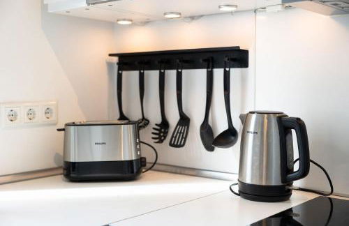 Rob's Suite - Zentrale Design-Suite am Opernplatz, 2 Zimmer, 2 Bäder und Top-Ausstattung - Foto 45