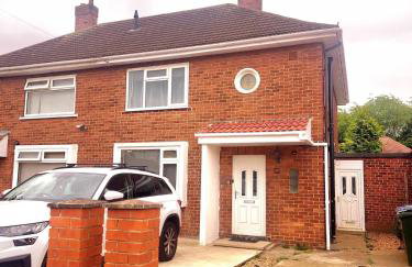 Spacious 3 bedroom house in Doncaster DN2 - Foto 31