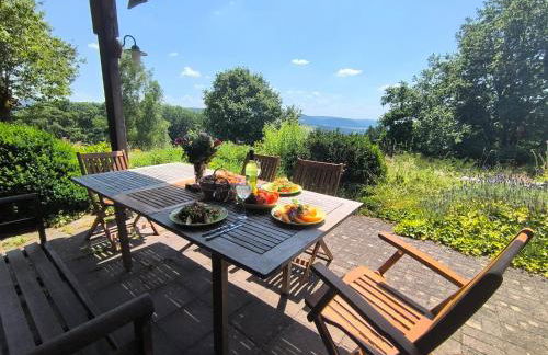 Natur und Wellness ''auf der Hardt'' -Jacuzzi- Sauna- Kinderausstattung- Alleinlage im Wald - Foto 14