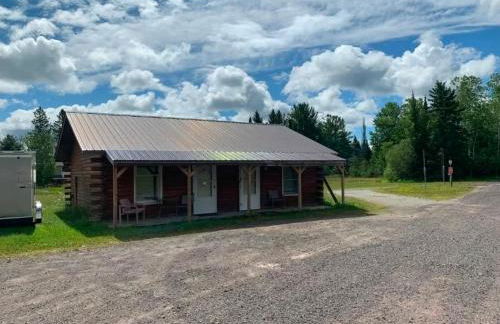 AC4 Northwoods Getaway w Jetted Tub - Foto 7