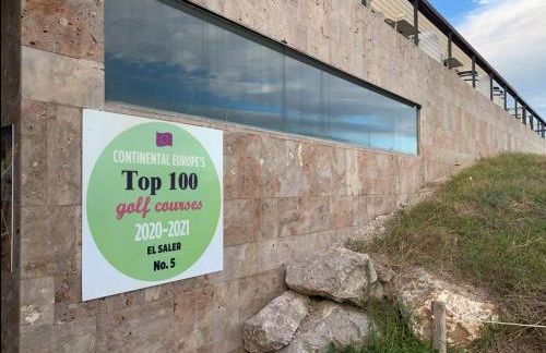 Beach Retreat - Photo 29