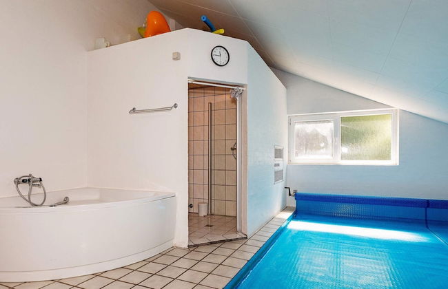 12 Person Holiday Home in Spottrup - Photo 4