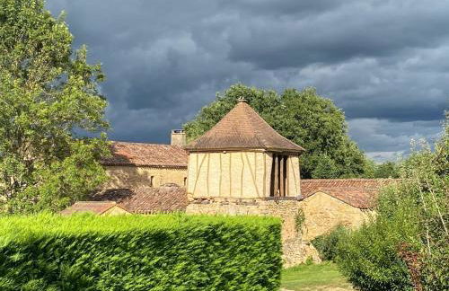 Gîtes OSTAL de Marcillac avec piscine - Le Pigeonnier - Foto 21